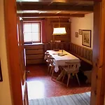 Gaestehaus Bichl 3*