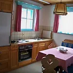 Pensionat Gaestehaus Bichl 3*