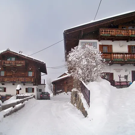 Gaestehaus Bichl 3* Umhausen
