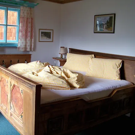 Vendégház Gaestehaus Bichl 3*