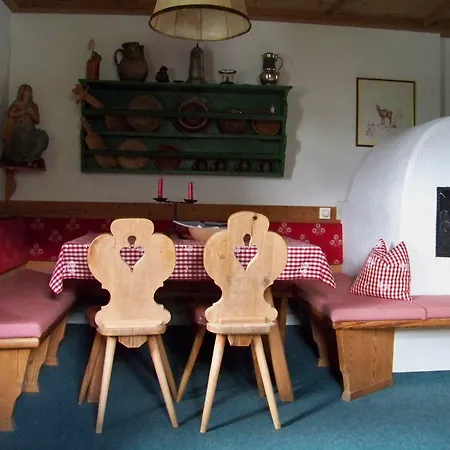 بيت ضيافة Gaestehaus Bichl امهاوسن