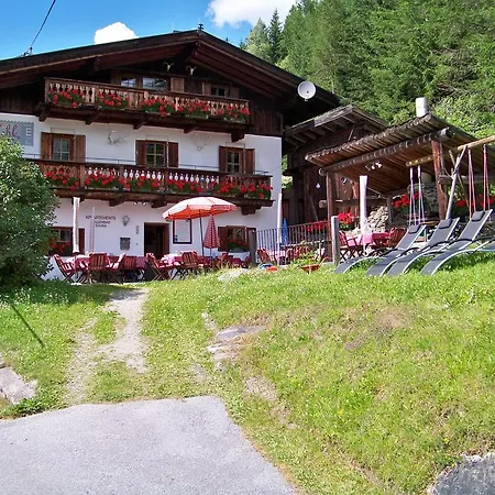 Gaestehaus Bichl Umhausen