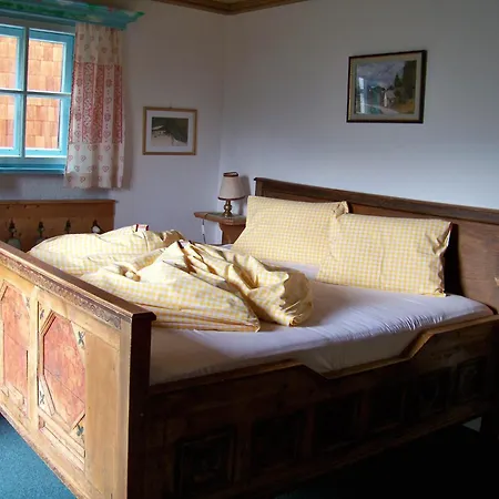 Vendégház Gaestehaus Bichl