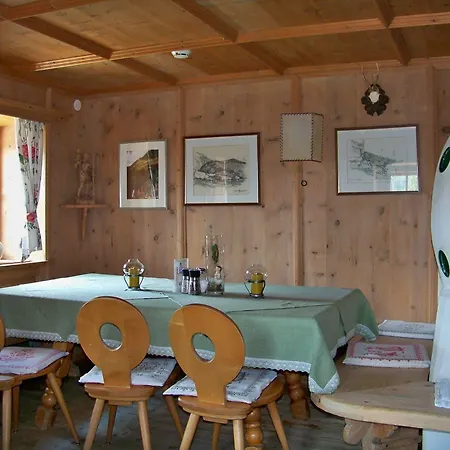 Gasthuis Gaestehaus Bichl 3*