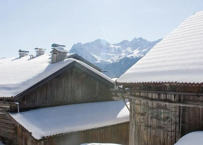 ゲストハウス Gaestehaus Bichl 3*