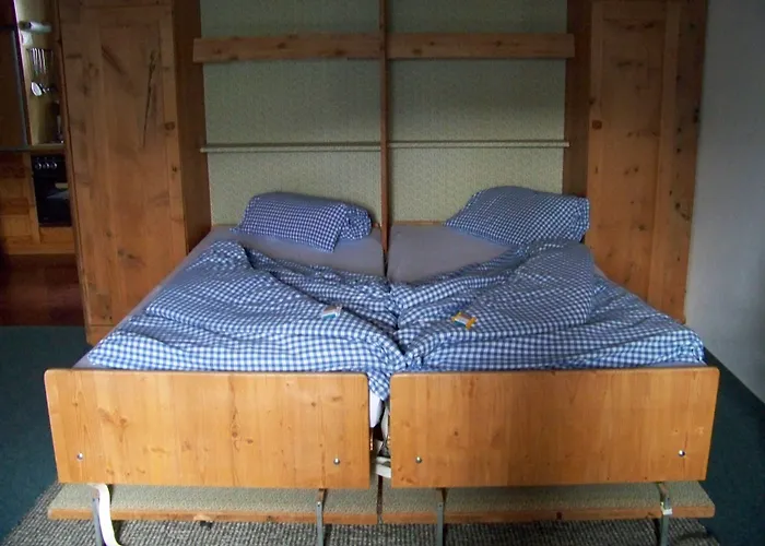 ゲストハウス Gaestehaus Bichl