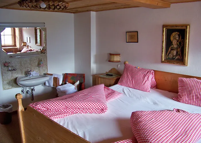 ゲストハウス Gaestehaus Bichl