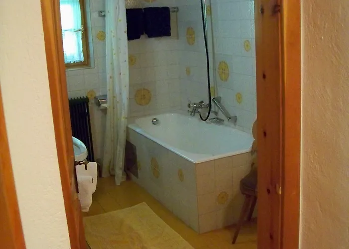 Gaestehaus Bichl ゲストハウス 3*