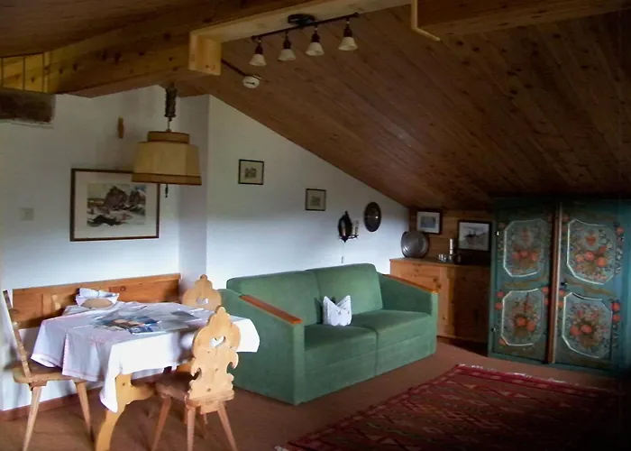 Gaestehaus Bichl ゲストハウス ウムハウゼン