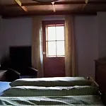 Konukevi Gastehaus Bichl