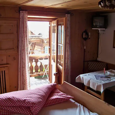 Gaestehaus Bichl Pensión Umhausen