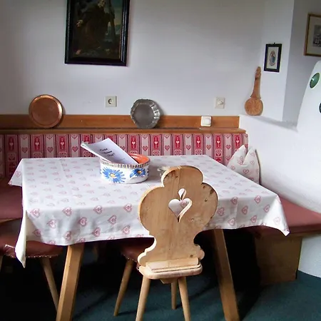 Gaestehaus Bichl Pensión