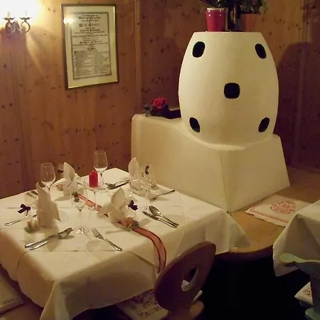 Gaestehaus Bichl 招待所 厄姆豪森